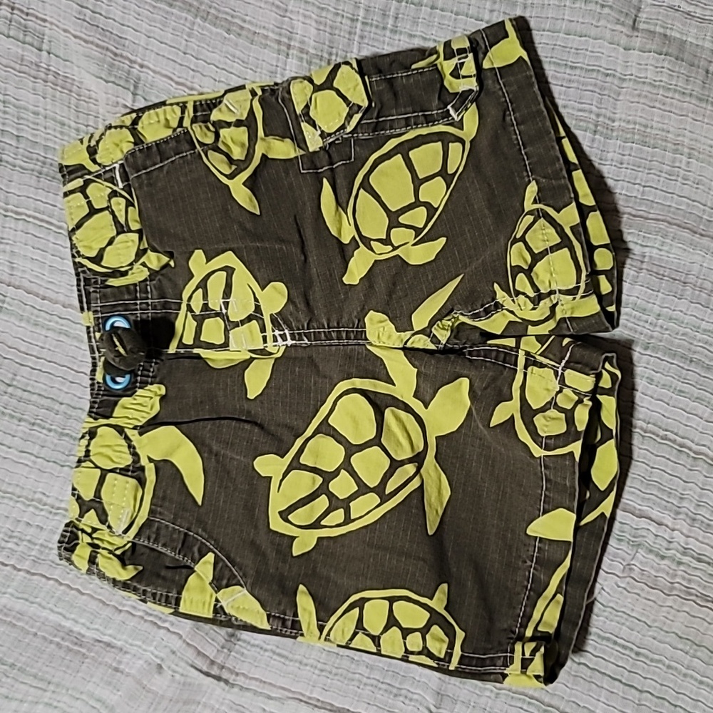 24M turtle print shorts